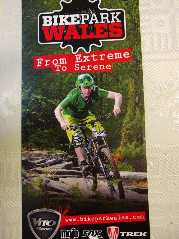 Tredegar Arms Budget Guesthouse For Walkers/Cyclists/Contractors/Traveler Merthyr Tydfil Extérieur photo