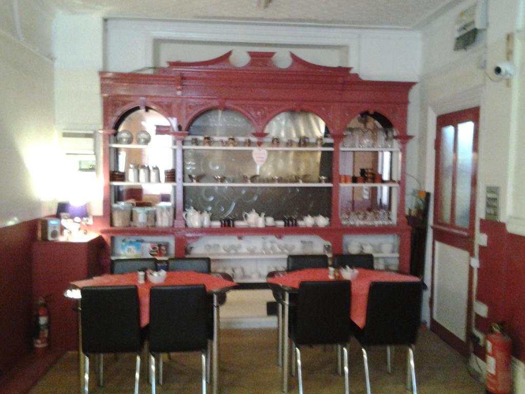 Tredegar Arms Budget Guesthouse For Walkers/Cyclists/Contractors/Traveler Merthyr Tydfil Extérieur photo