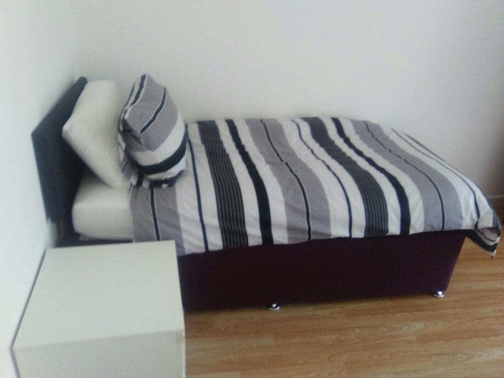 Tredegar Arms Budget Guesthouse For Walkers/Cyclists/Contractors/Traveler Merthyr Tydfil Extérieur photo
